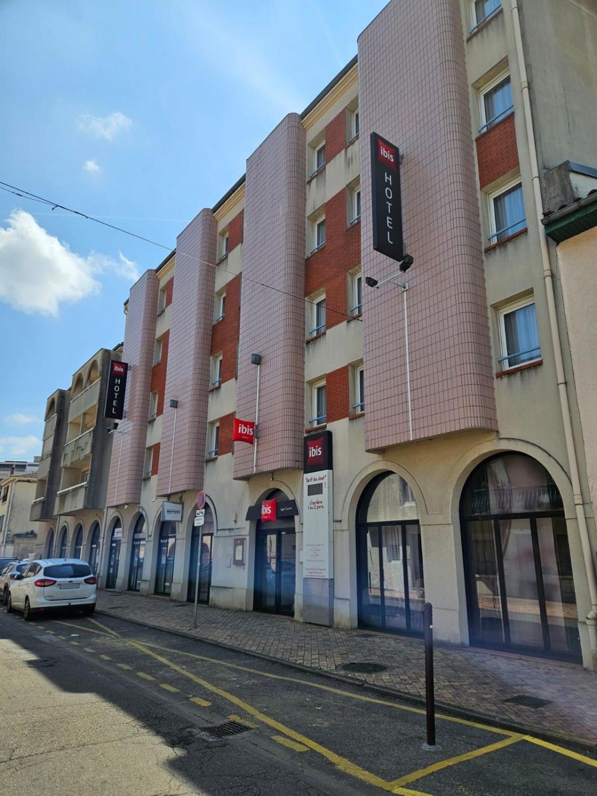 Ibis Agen Centre Gare Hotel Exterior photo